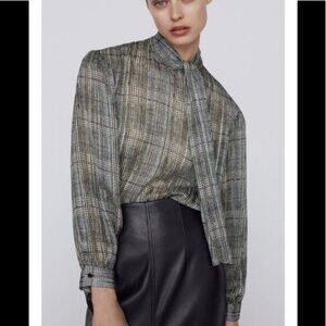 ZARA Houndstooth Plaid Blouse Top Tie Detail Balloon Sleeves Metallic Thread M